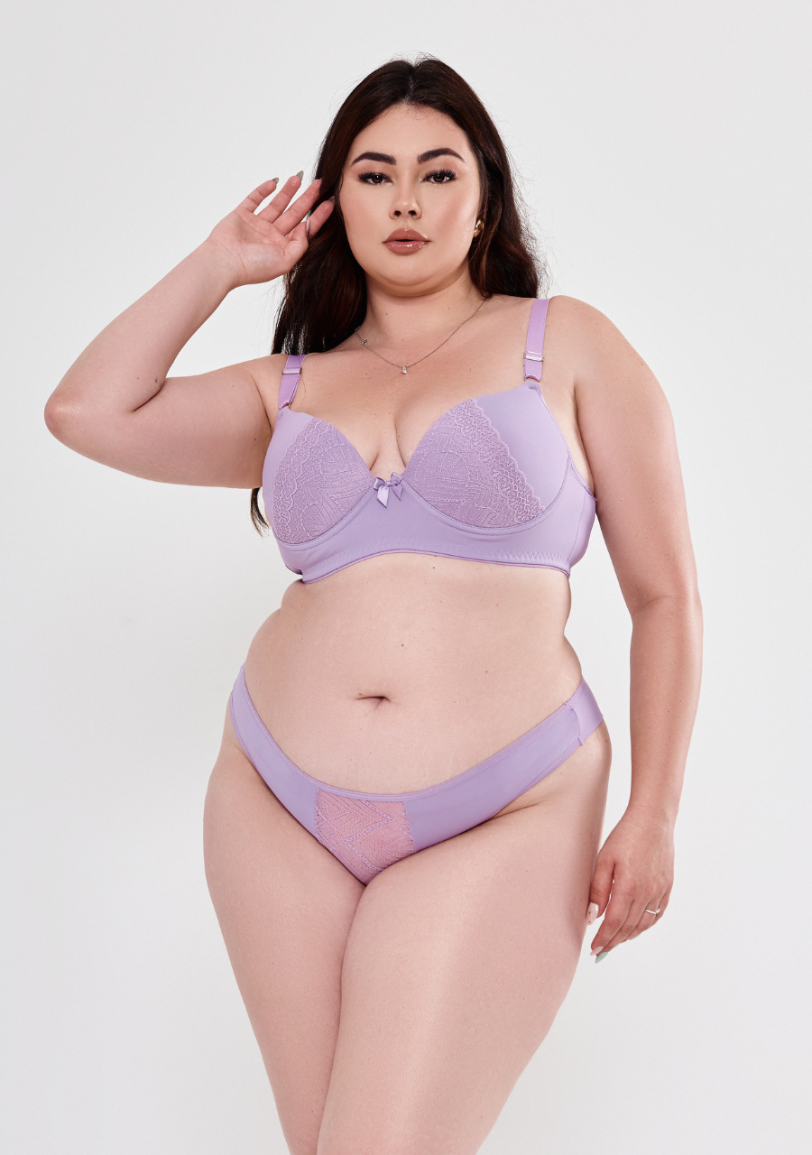 Conjunto Plus Size com Bojo Detalhes em Renda - Lilas - JJ